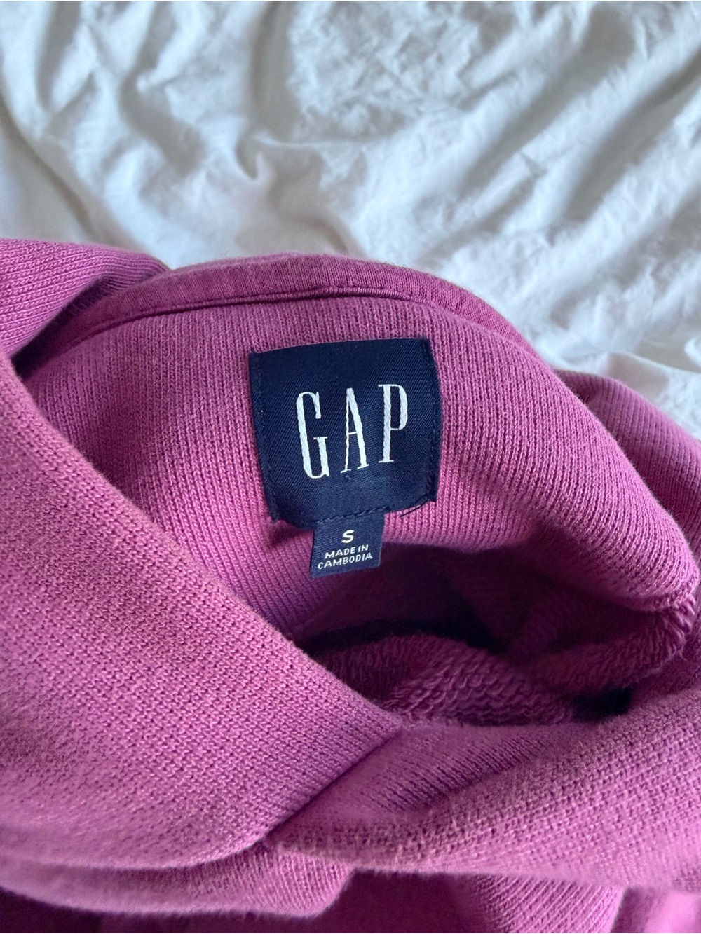 GAP Women's Extra Heavyweight Pullover Hoodie - Picture 3 of 3